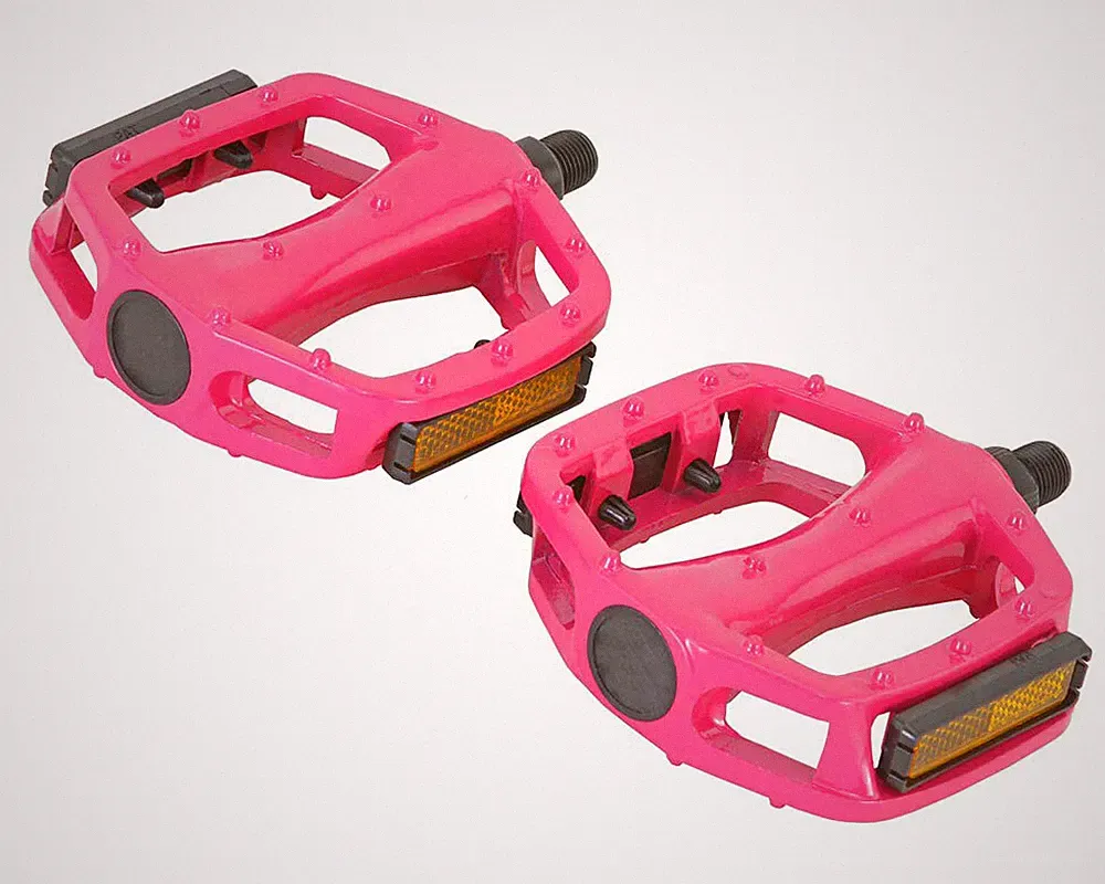 NEW! 505 BICYCLE ALLOY PEDALS IN WHITE COMPATIBLE WITH 1/2 PINK.