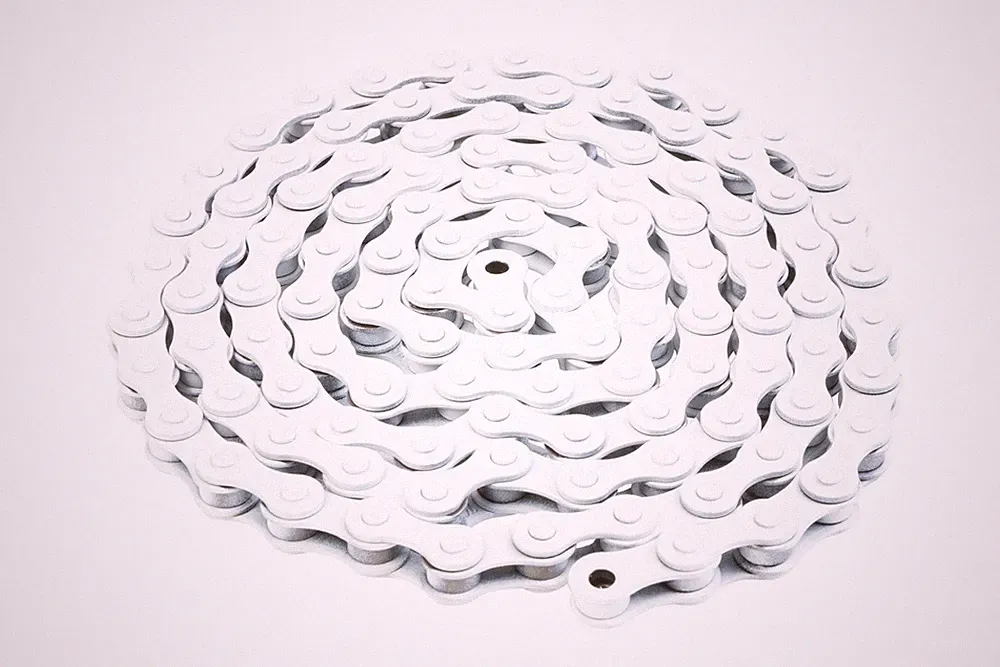 Odyssey Bluebird BMX Bicycle Chain 1/2" X 1/8" X 112L - WHITE