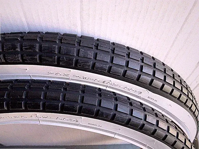 Pair(2pcs) BIG BLOCK Bicycle Tires 26" x 2.125 White Wall Cruiser BMX Bikes