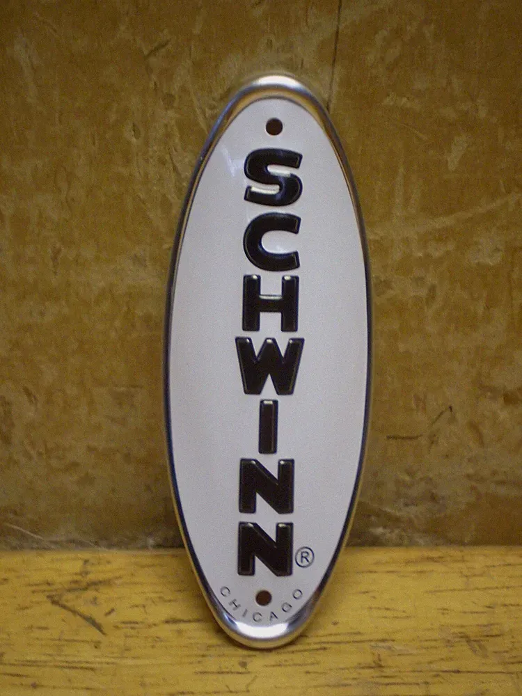 Schwinn Twin Tandem White Bicycle Badge & NOS Screws Lightweight &&